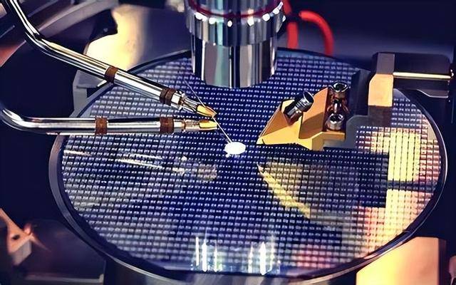 原创             突发！美日韩澳新已签署协议建立芯片全产业链联盟，中国如何应对