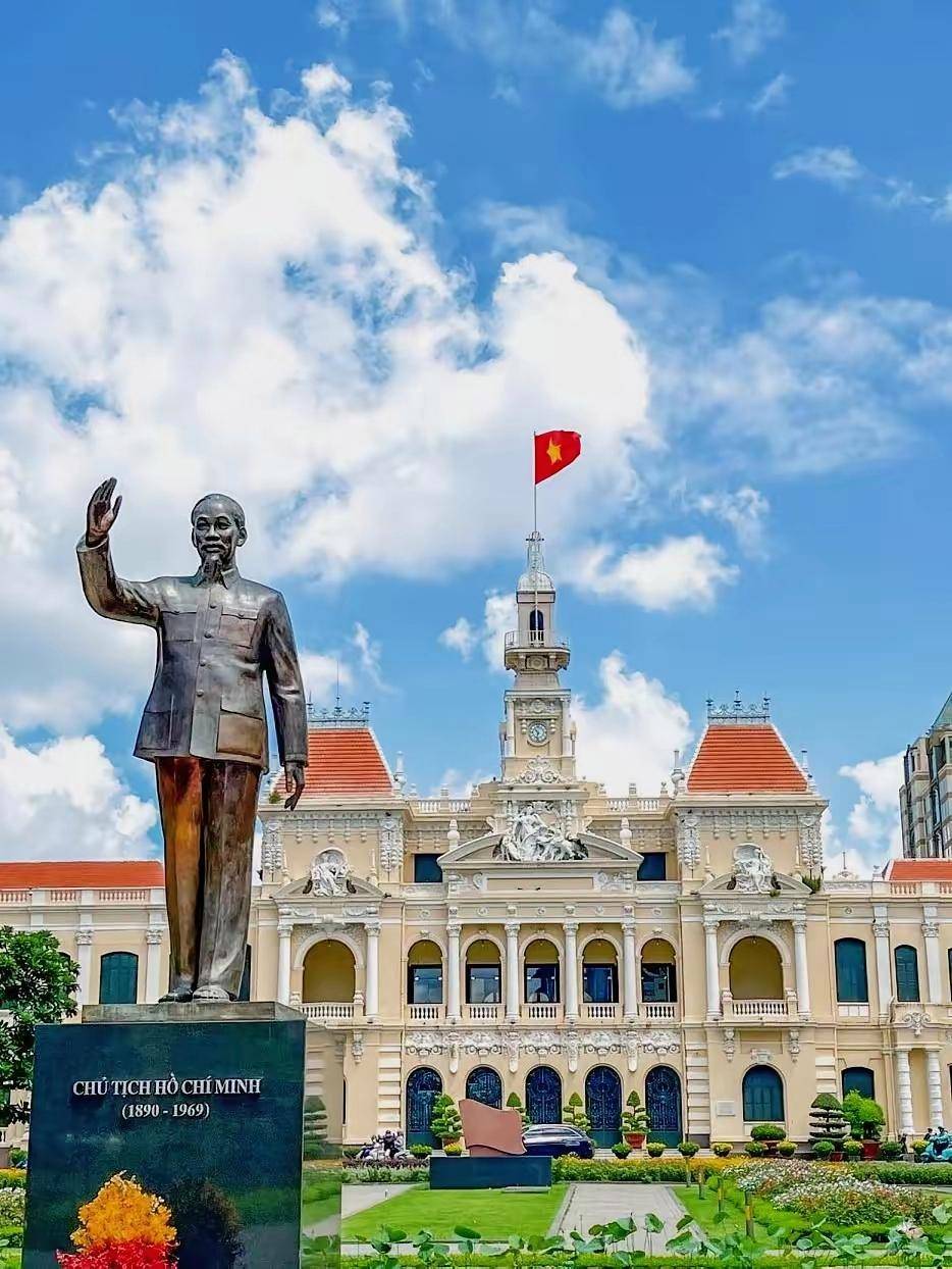 美国加税20%，中国控供应链，越南靠什么维持8% 增速？_搜狐网