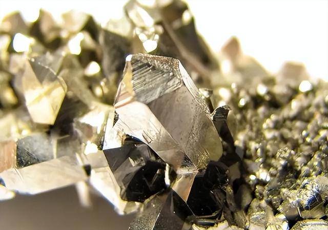 原创             “稀世珍宝”再现我国，多国想用先进技术来换，都被我国逐一拒绝