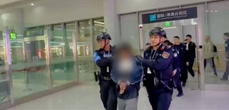 涉嫌在菲绑架杀害多位中国公民，施纯芳被押回国