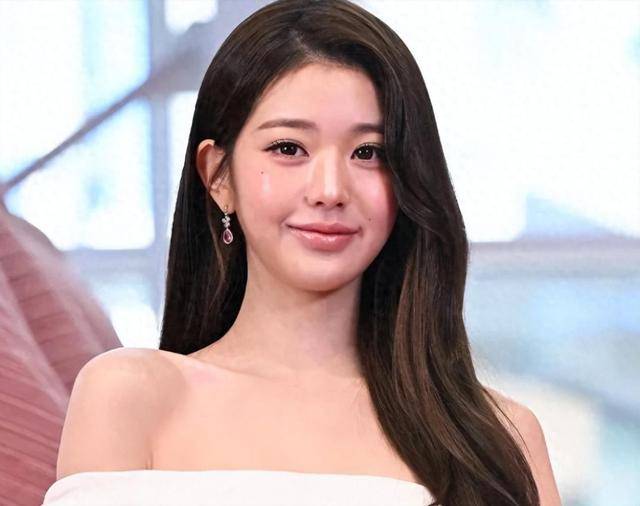 张元英辱华升级！在港参加活动华体会- 华体会体育官网- 体育APP下载发言挑衅相关代言被连夜捂嘴