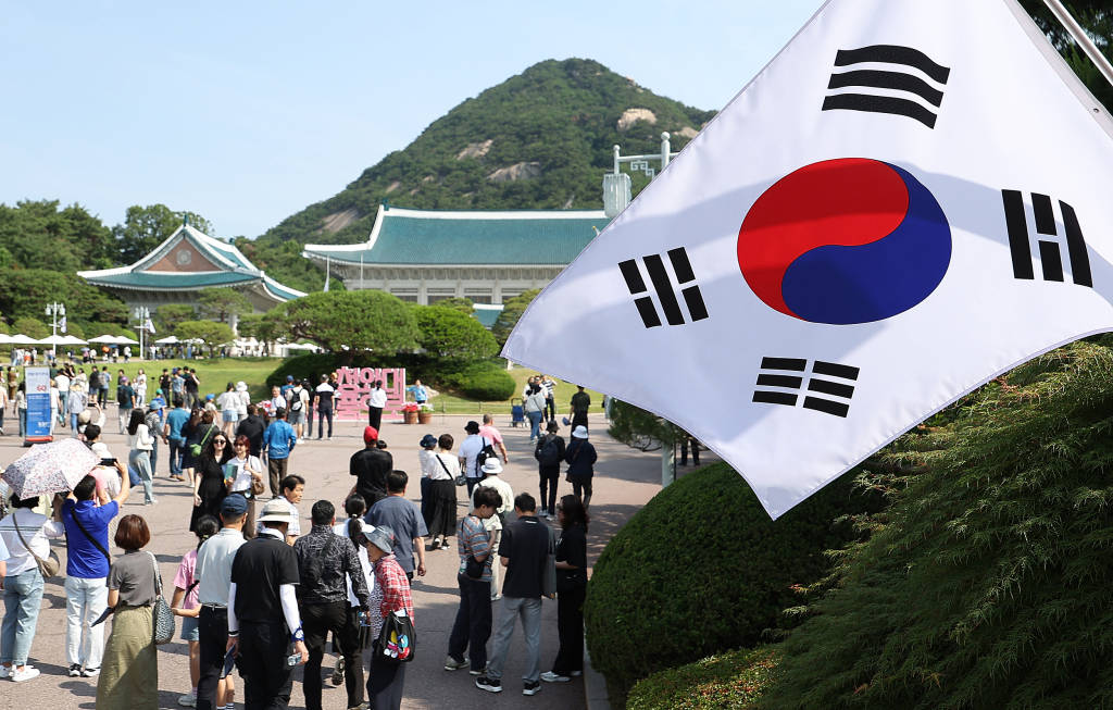 图片[3]-韩国总统府为何搬回青瓦台-华闻时空