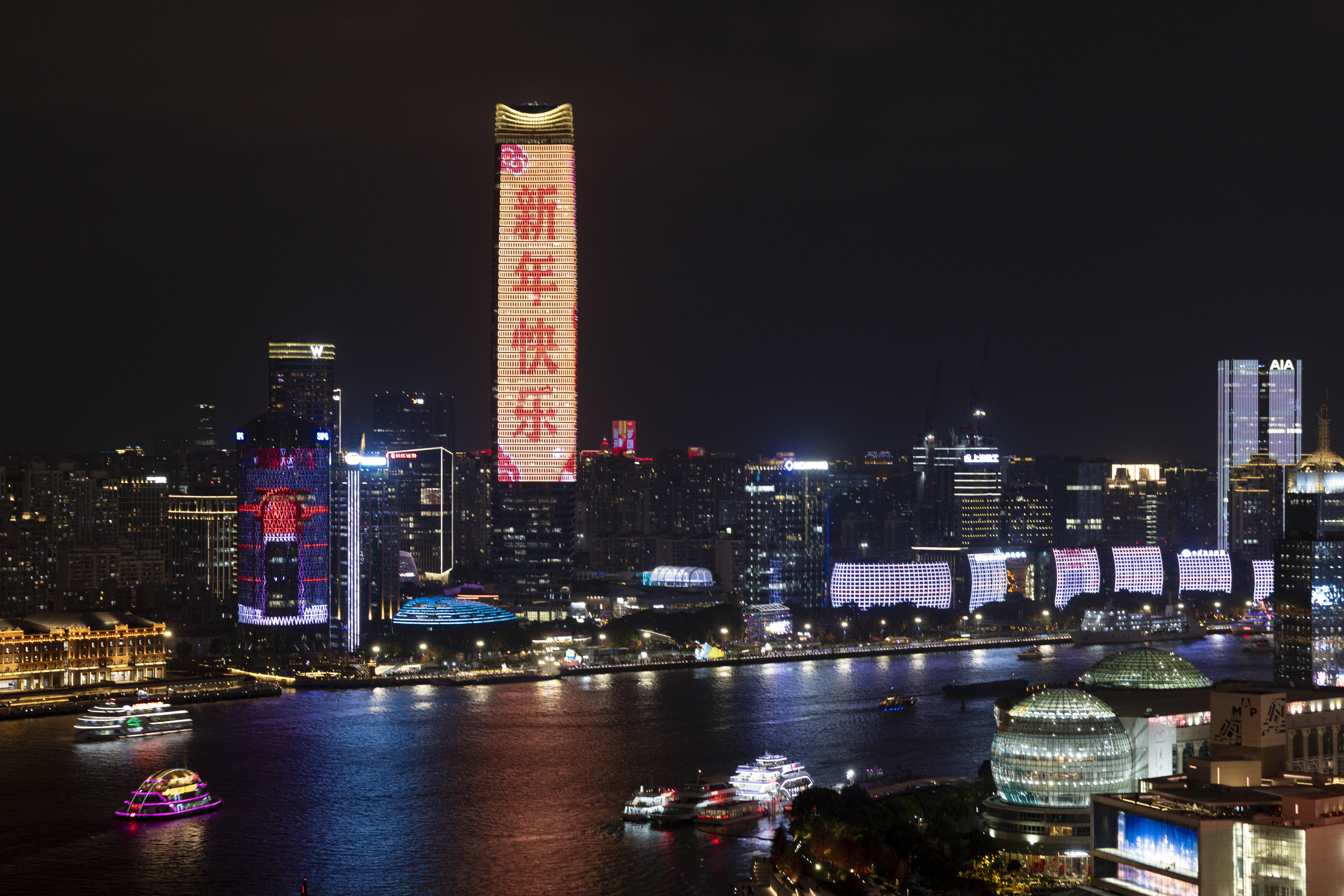 上海:景观照明迎新年