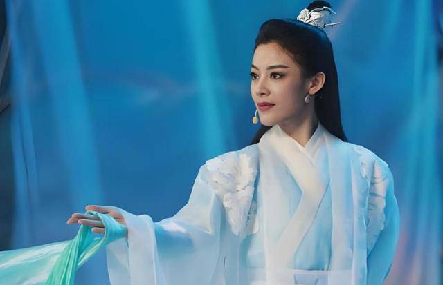 2026跨年晚会名单出炉，把卫视和央视放一起看，差别就出来了