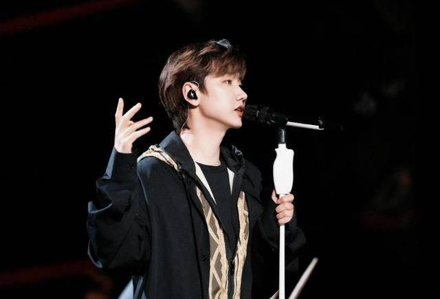 2026跨年晚会名单出炉，把卫视和央视放一起看，差别就出来了