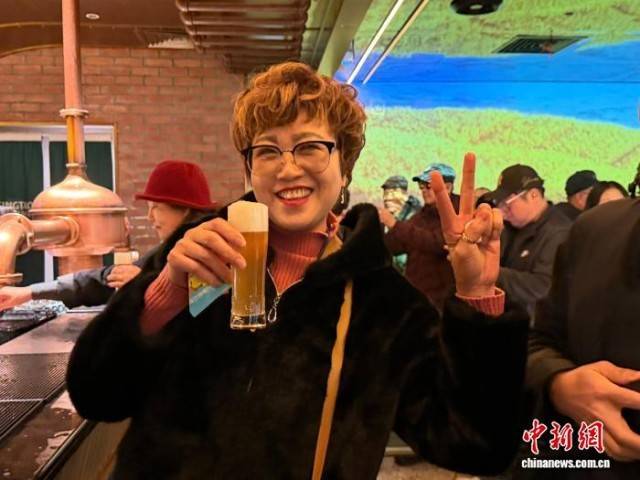 图片[2]-免签“春风”引客来 韩国游客赴华“跨海迎新”-华闻时空