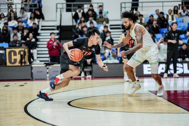 东超联赛首次在中国内地举行未来希望CBA球队再次参赛NBA职业联赛中文官网__实时赛程比分+球队资讯