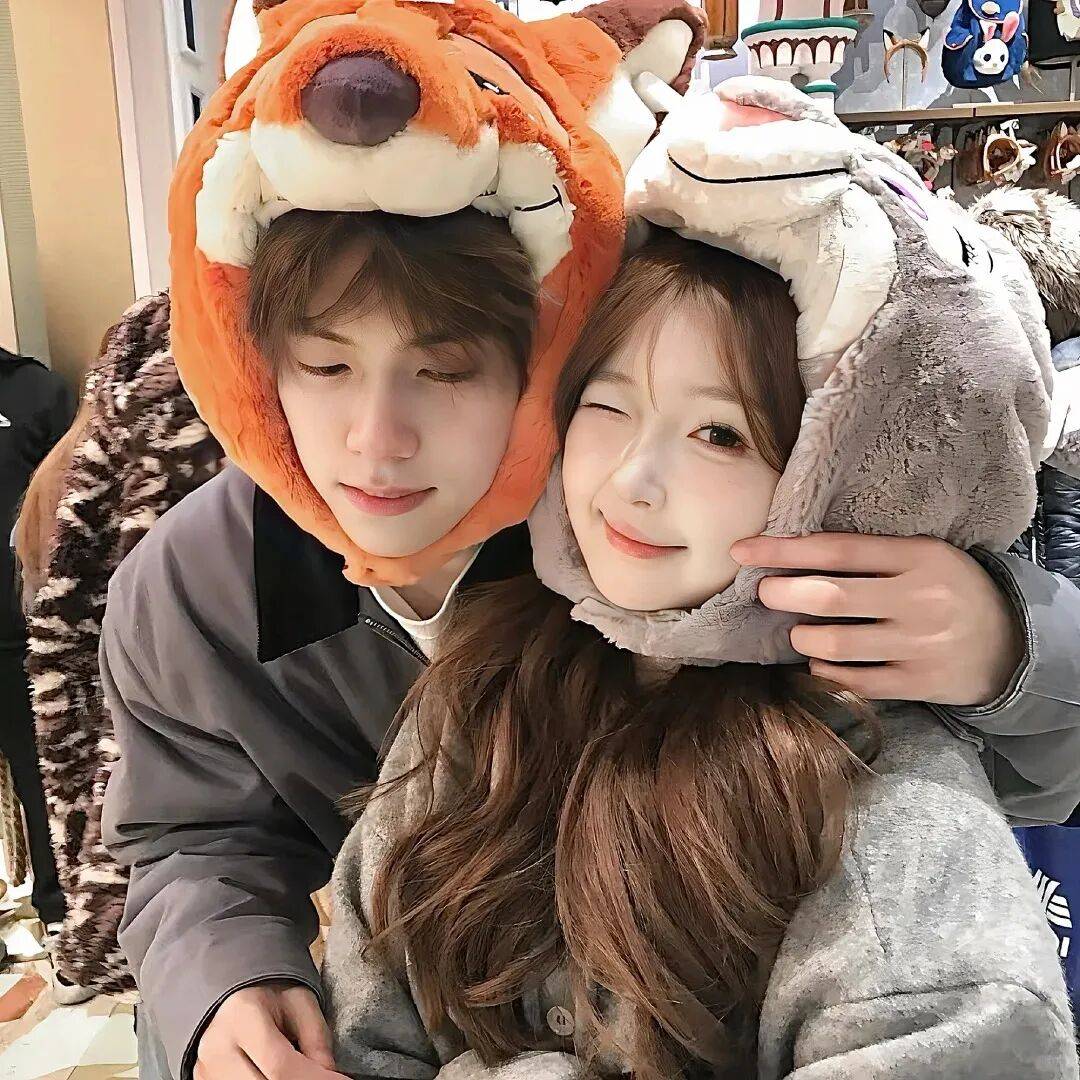 头像丨 情侣头像>ᯅ<