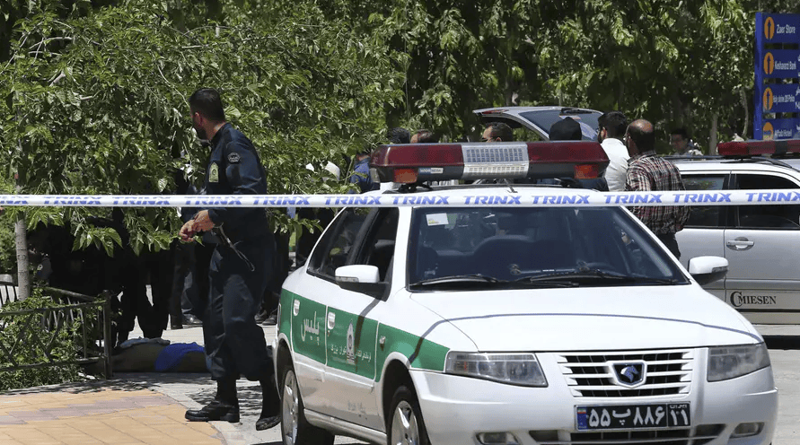 伊朗称逮捕297名与美以有关联的骚乱分子 -华闻时空