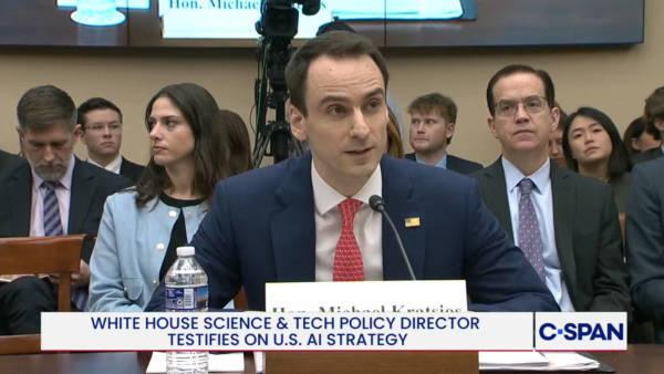 特朗普批准英伟达芯片对华出口,美国会山吵翻天