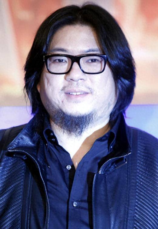 入籍美国传闻真相大白七年后,57岁高晓松近况曝光,一点也不意外_国籍_外国_网友