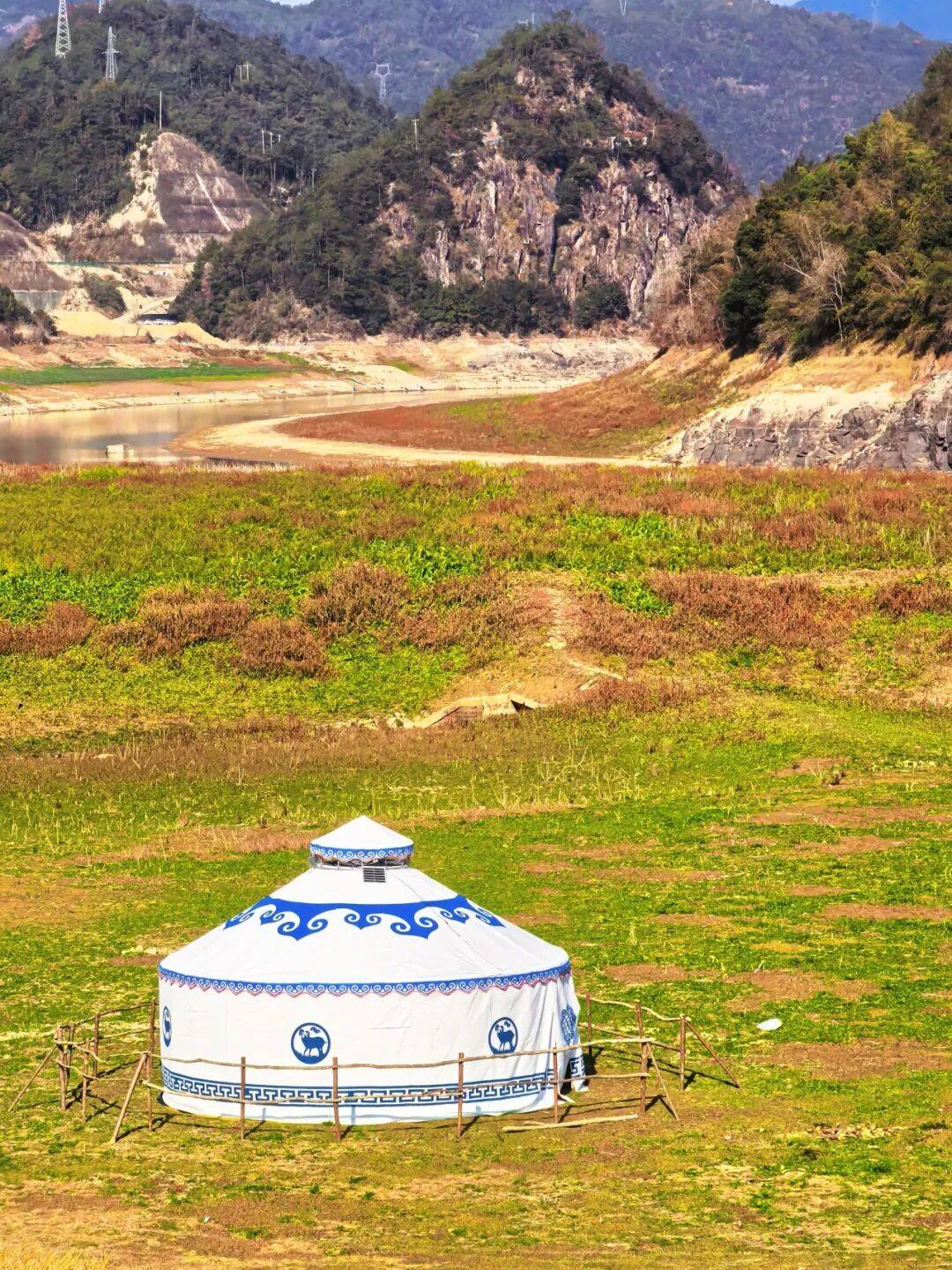 免费开放龙泉市道太乡雁川村山石坑自然村这个打卡地位于据了解郑孟锡