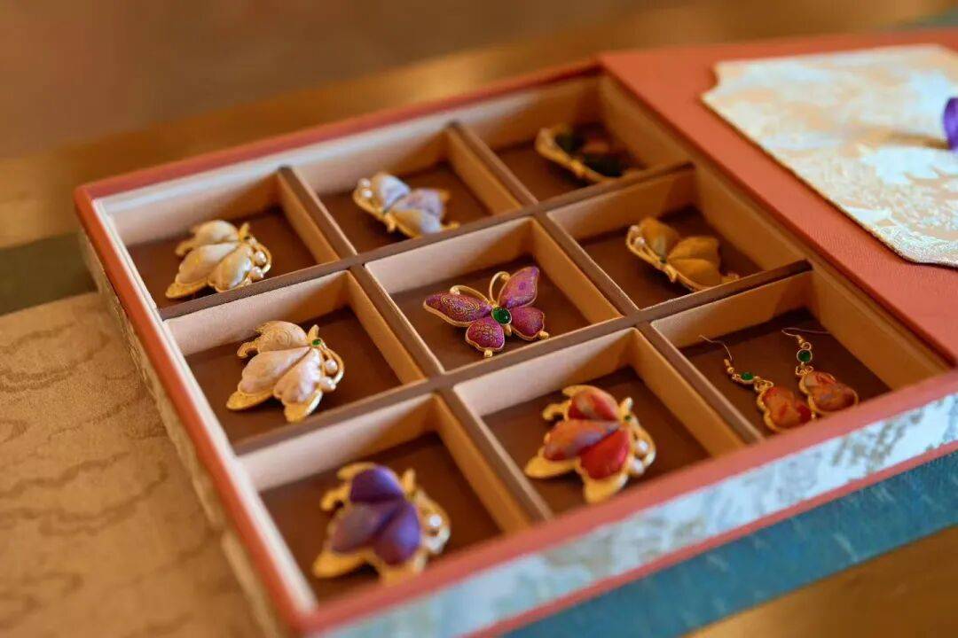 百年意式极速×摩登都会心跳！首届“静安新春时尚HighGO节”“马”上开启