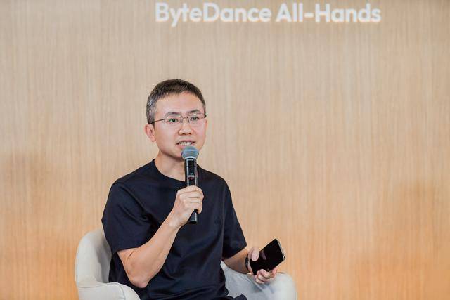 字节梁汝波:公司“高峰”短期内是豆包/Dola助手应用