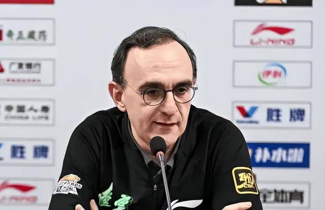 辽篮战胜天津！乌戈赛后夸赞四名球员，不是付豪，也不是赵继伟