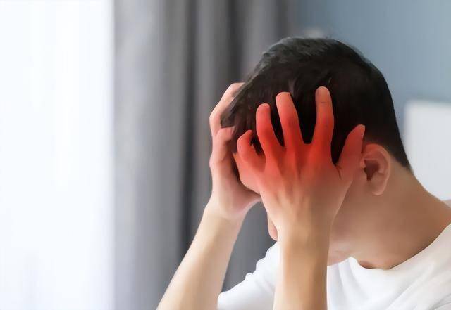 整夜使用小太阳取暖追剧，17岁高中生突发脑梗偏瘫！ 医生提醒