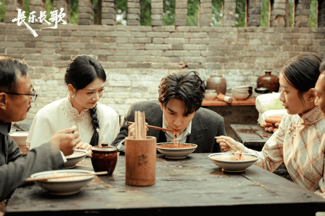 《长乐长歌》如何构建严肃题材短剧新范式？