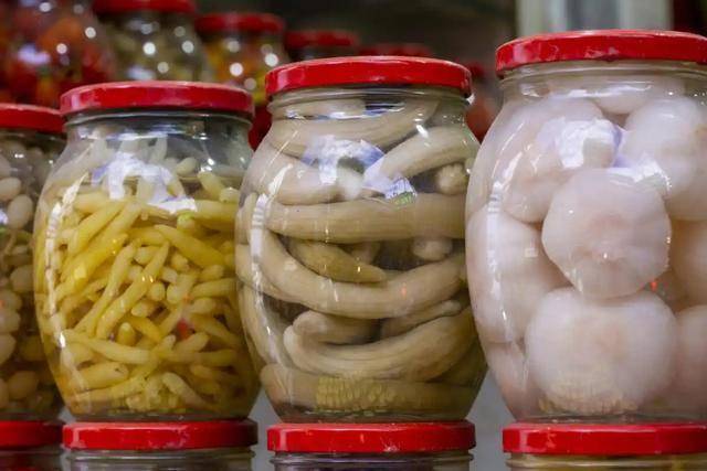 中国脑梗发病率世界第一！医生：罪魁祸首已揪出，4种食物要少吃