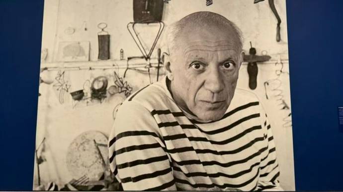 解读毕加索：他用艺术解放了艺术