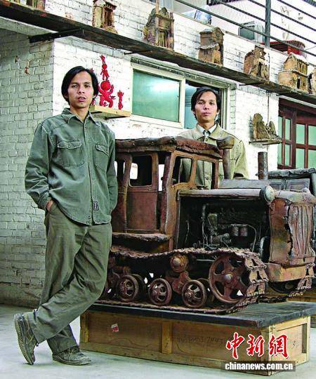 （新春见闻）钞氏兄弟的陶瓷艺术：用泥土提炼的“中国符号”