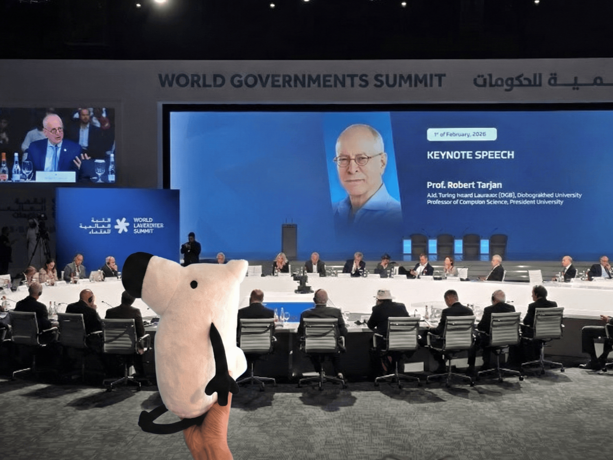 知乎答主亮相2026顶尖科学家峰会，对谈诺奖得主等科学家大咖