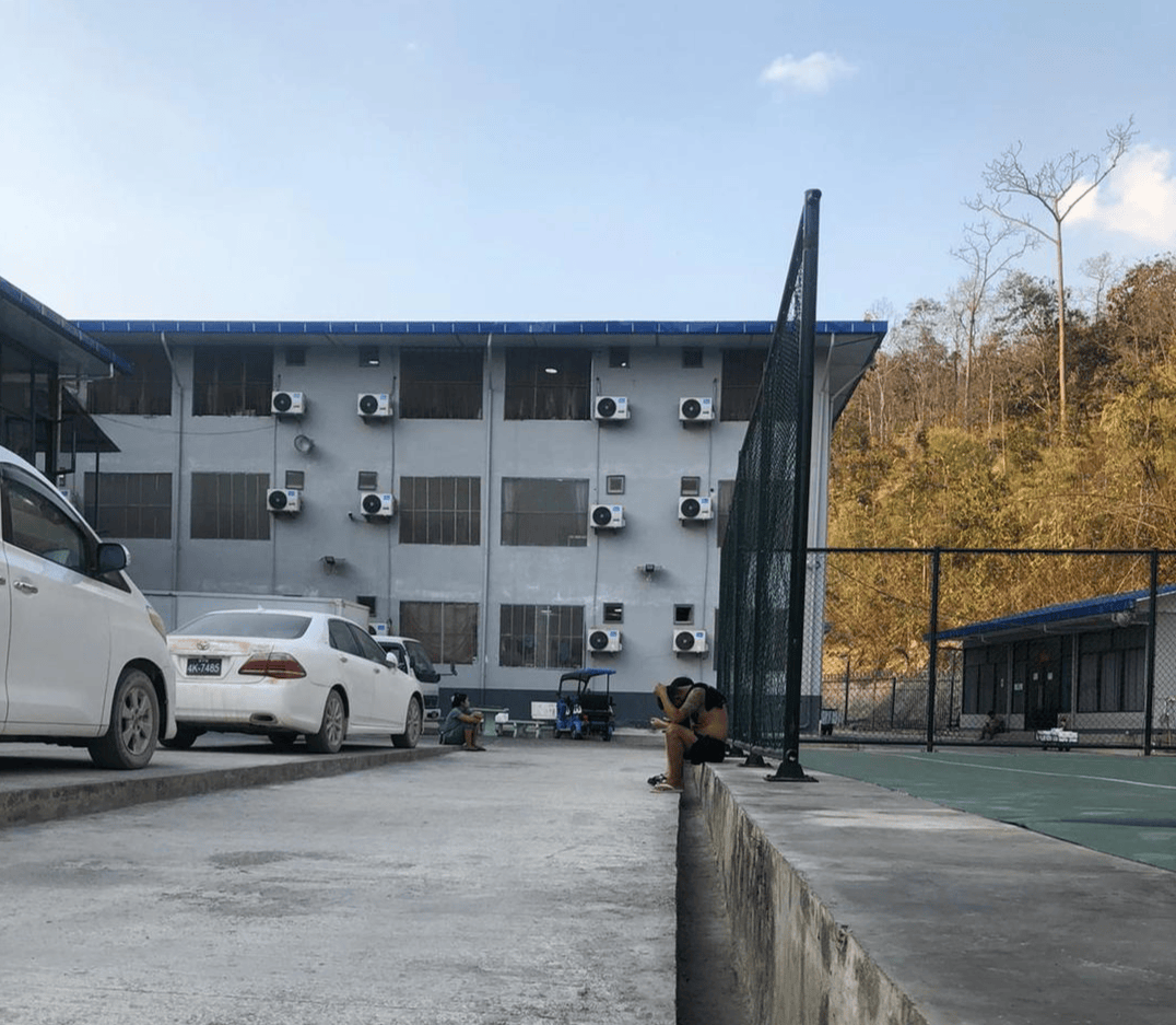 图片[2]-KK园区2.0版“青松园区”内部照片首次曝光：铁栏铁网双重封窗，宿舍晾衣荒山围绕 -华闻时空