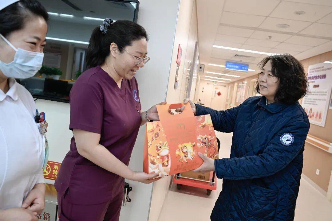 包含北京胸科医院陪护与手续办理的词条