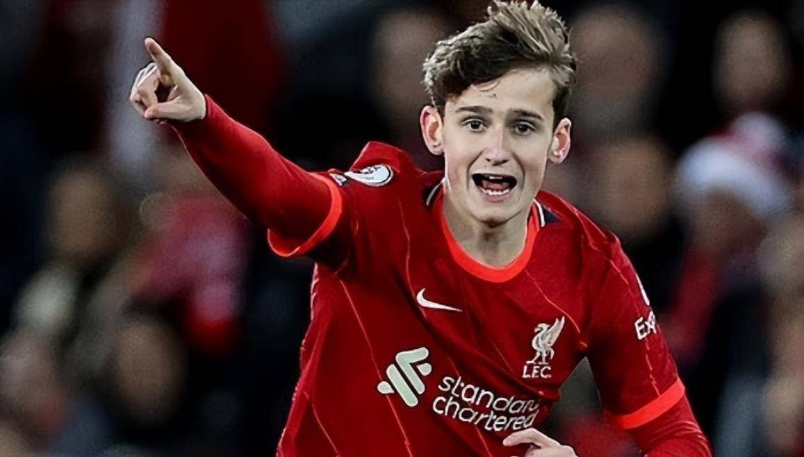 4000万抢手货！利物浦看走眼的23岁小伙，遭切尔西等4亿豪门疯抢！