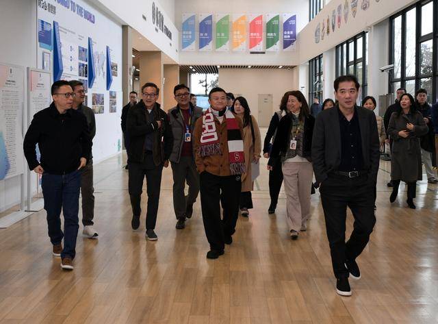 马云与阿里、蚂蚁核心管理层罕见齐聚谈AI