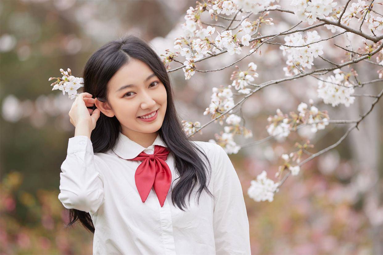 淮南邮政官方号被指假冒名牌销售产品 运营