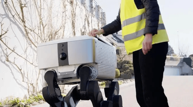 亚马逊收购自主配送机器人初创公司Rivr