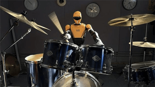 领先国际同行6个月以上！西湖大学发布机器人领域首个动作泛化大模型