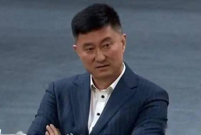 最新消息！陈家政爆砍20分，杜锋黑脸！杨瀚森9中9，真打出来了