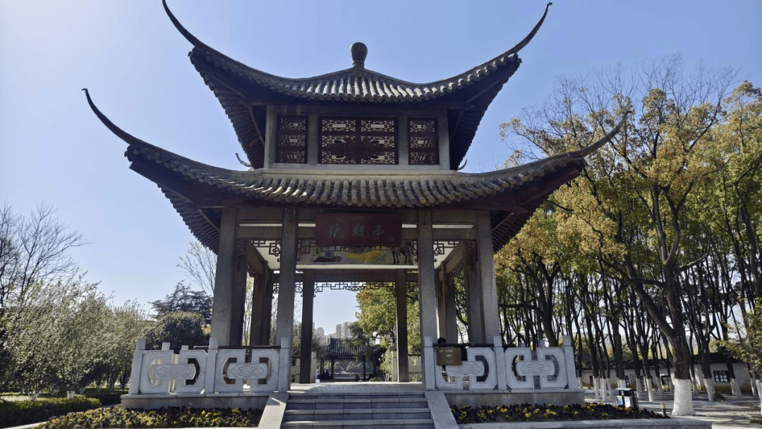 �ն������ߺ��Ĳ���֮Ե��