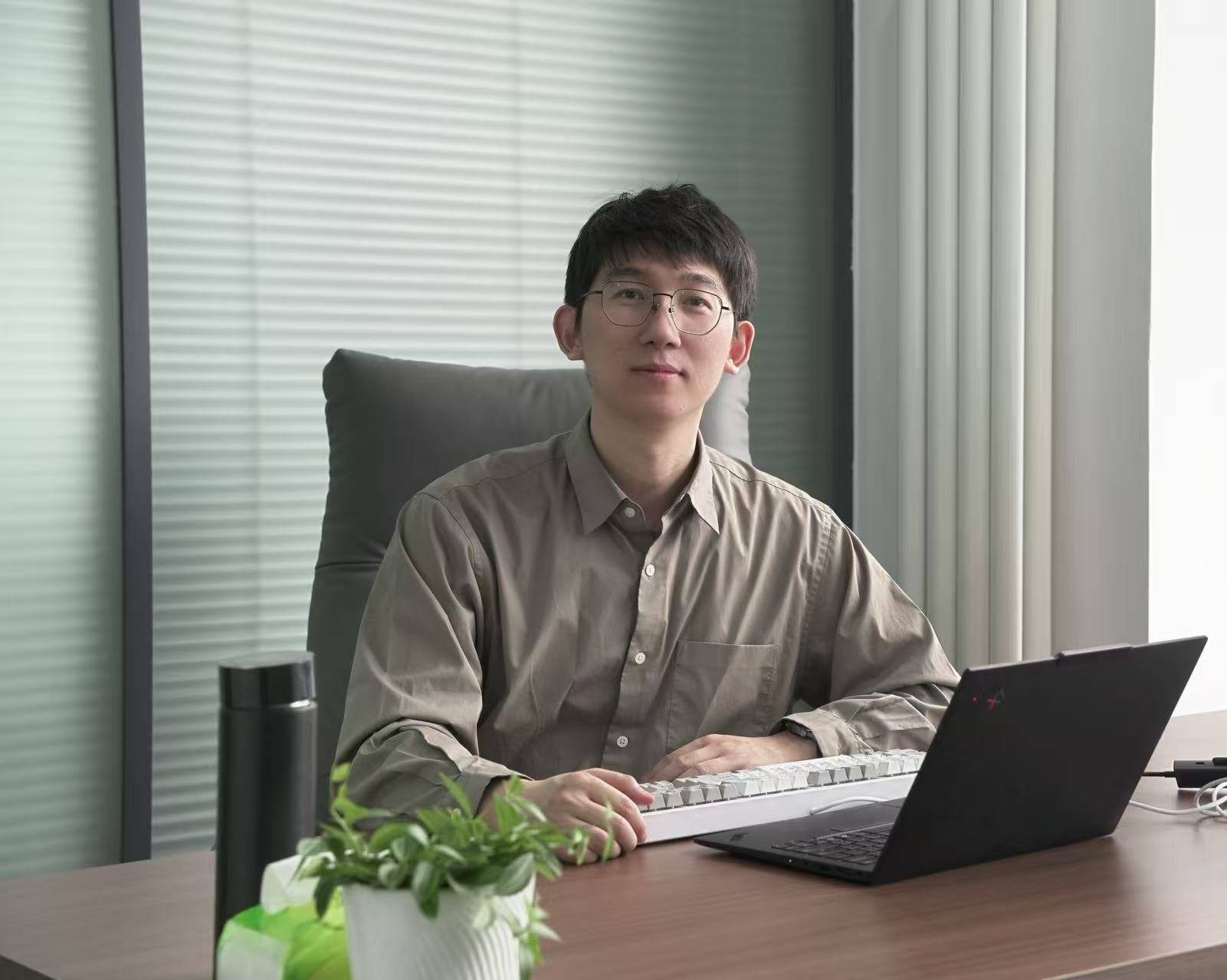 稳准智能联合创始人兼CEO张天扬:扎根雄安 以数据大模型赋能千行百业