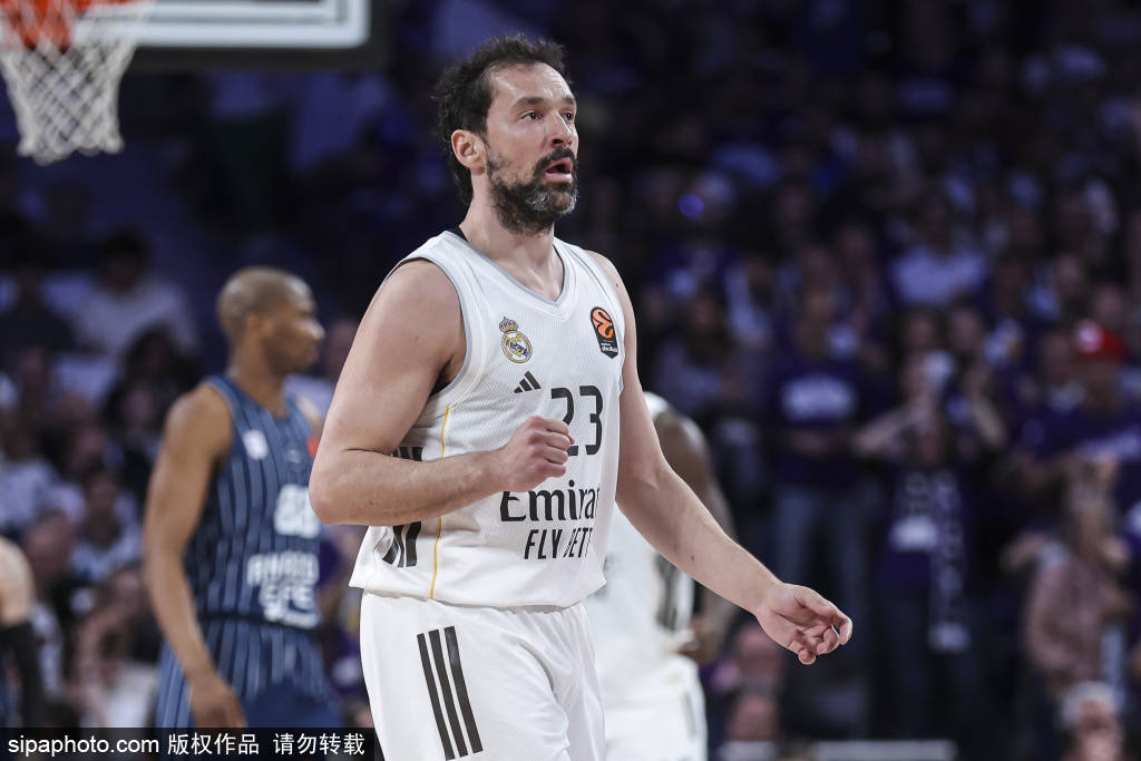 维尼修斯：续约皇马只是时间问题，渴望在此效力多年