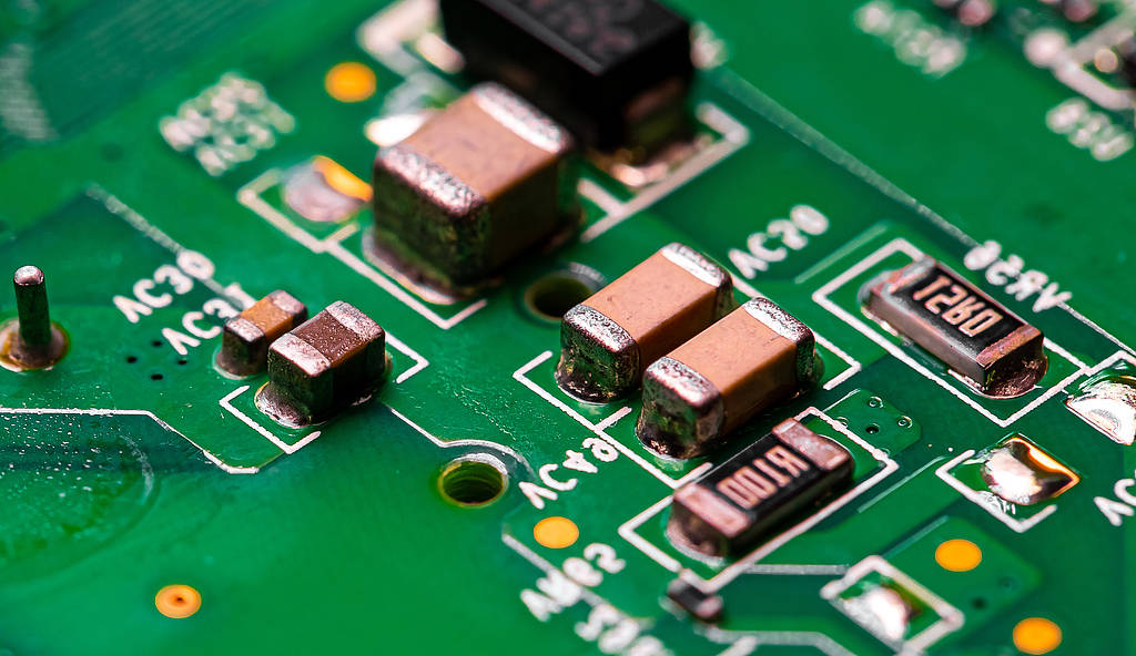 港股首秀收涨50% ，PCB龙头胜宏科技完成A+H上市布局