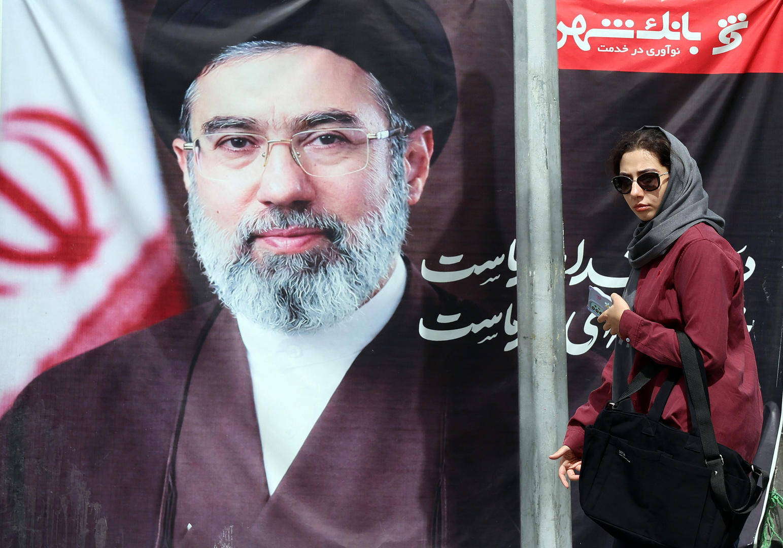 特朗普延长停火竟在“等他”？迟迟未露面的伊朗新最高领袖将对美方最新提议作出回应