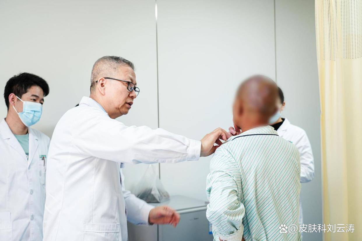 白癜风难恢复？刘云涛帮你找对科学复色方法