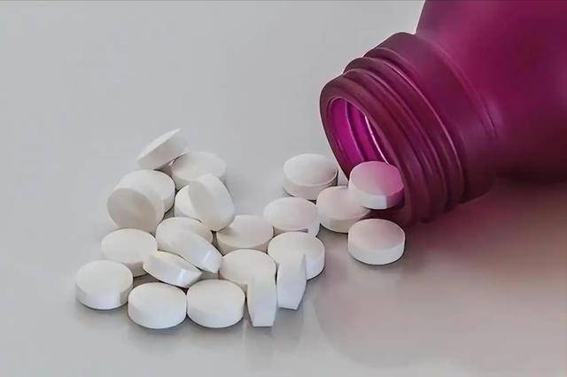 原创            他汀立新功！调查发现：这5种他汀，能精准清除血管内皮衰老细胞