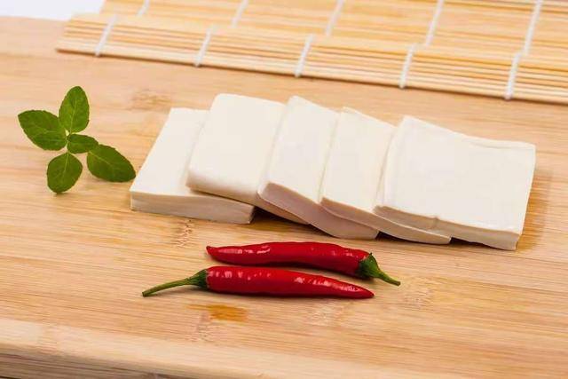 原创            豆腐被关注！医生发现：糖尿病患者吃豆腐，或能减少4种并发症