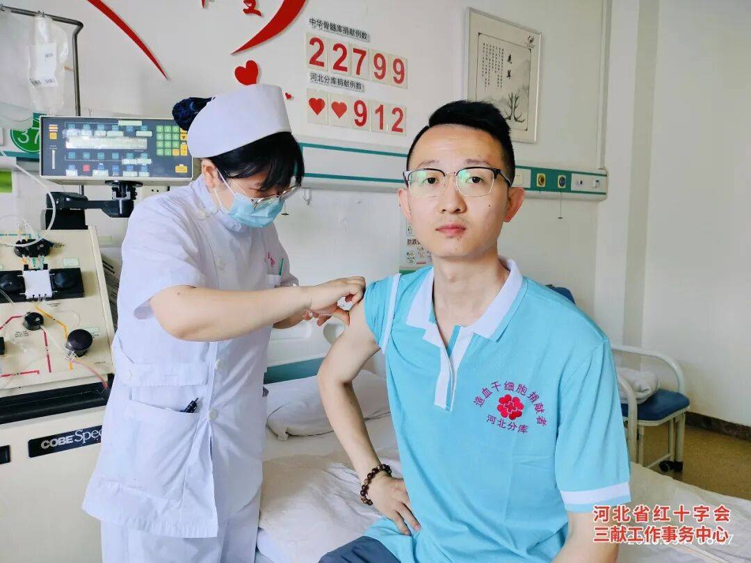 等了近十年,他的一句“我愿意捐献”掷地有声_武医生_造血_干细胞