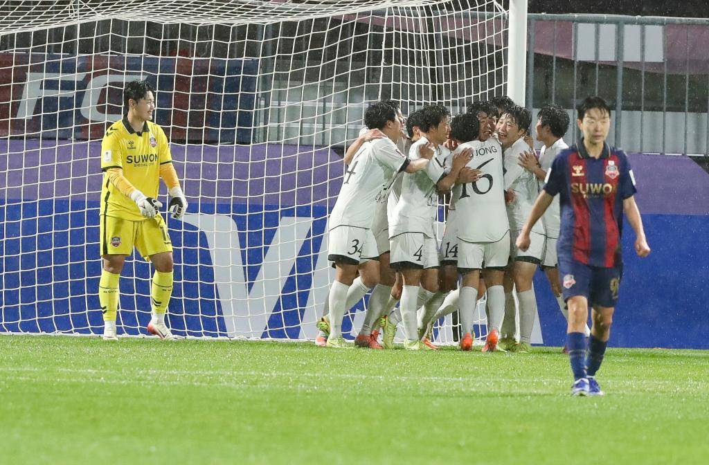 朝鲜我故乡女足逆转韩国水原FC晋级亚冠决赛