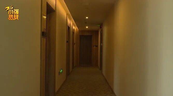 太恶心了 情侣入住时光漫居酒店洗完澡发现花洒内疑似有粪便(图4) 文章配图-1