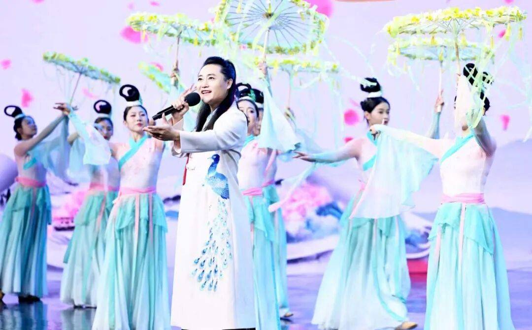 “花儿”为什么这样红？