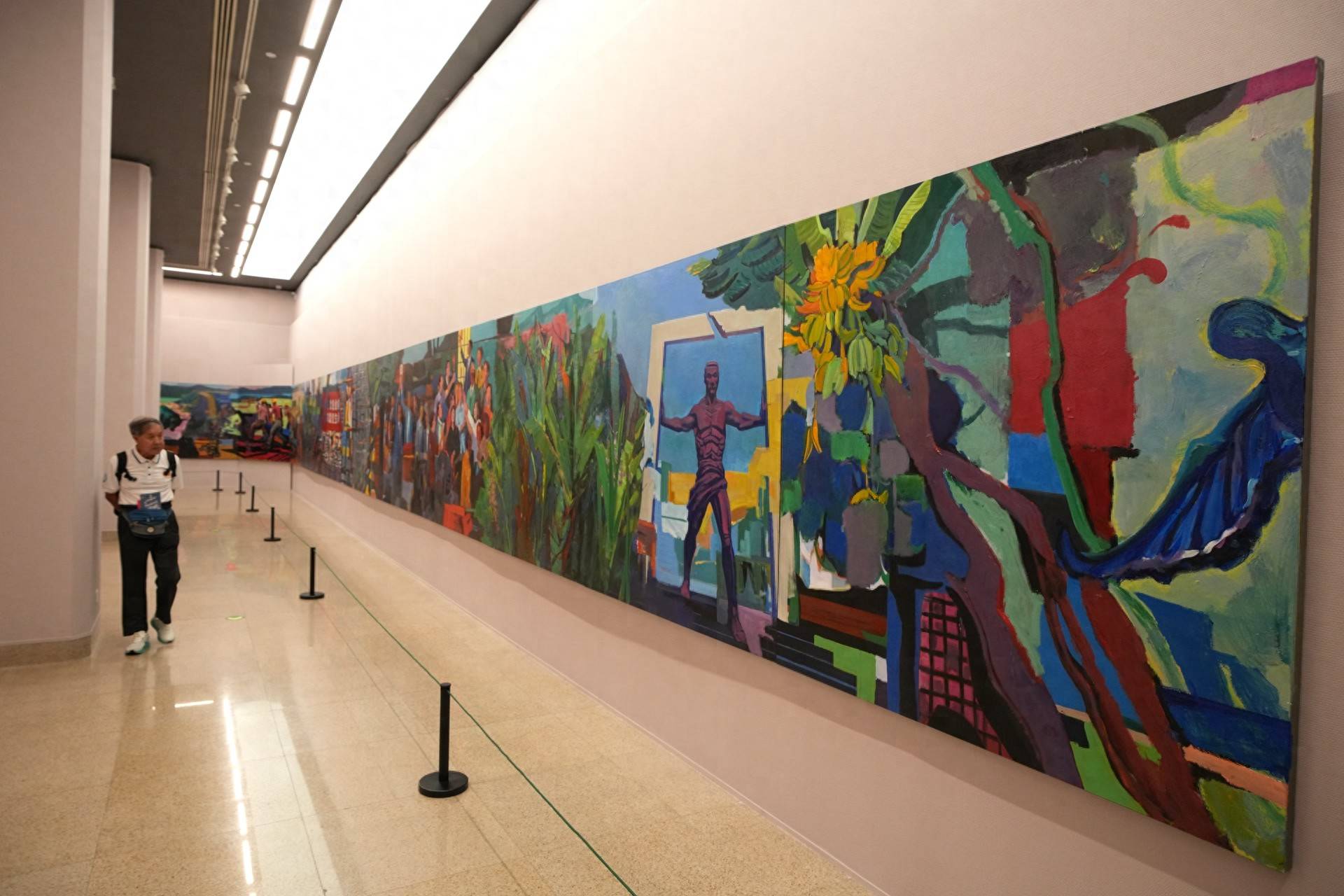 128米油画长卷在中国美术馆开展，描绘深圳经济特区发展奇迹