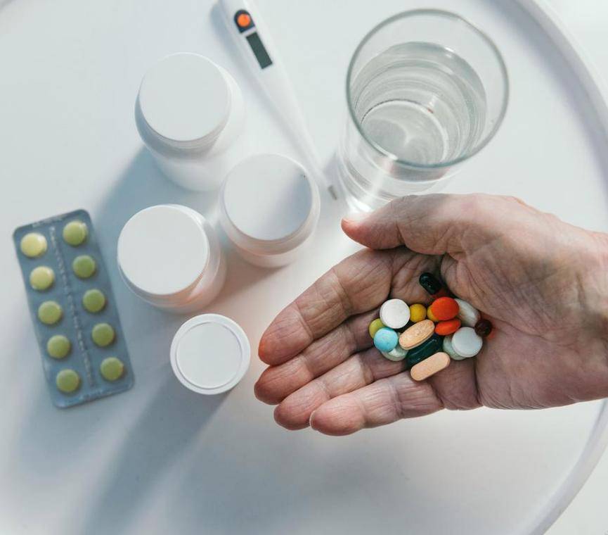 原创            阿司匹林和他汀什么时候能停止使用，必须用一辈子吗？医生讲清楚