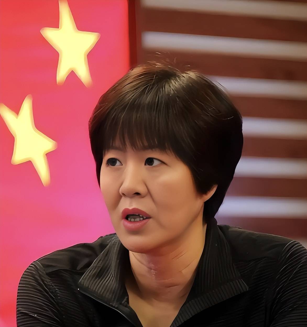 前女排主帅郎平持美国绿卡闺女是美国籍如今给运动员们提了醒 前