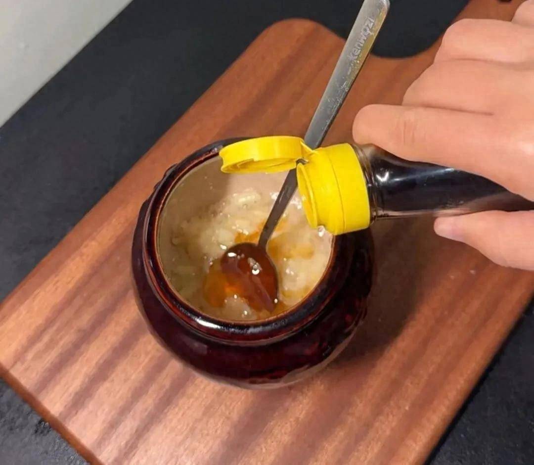 一碗蒜汁拌万物，河南凉菜为啥越吃越上头