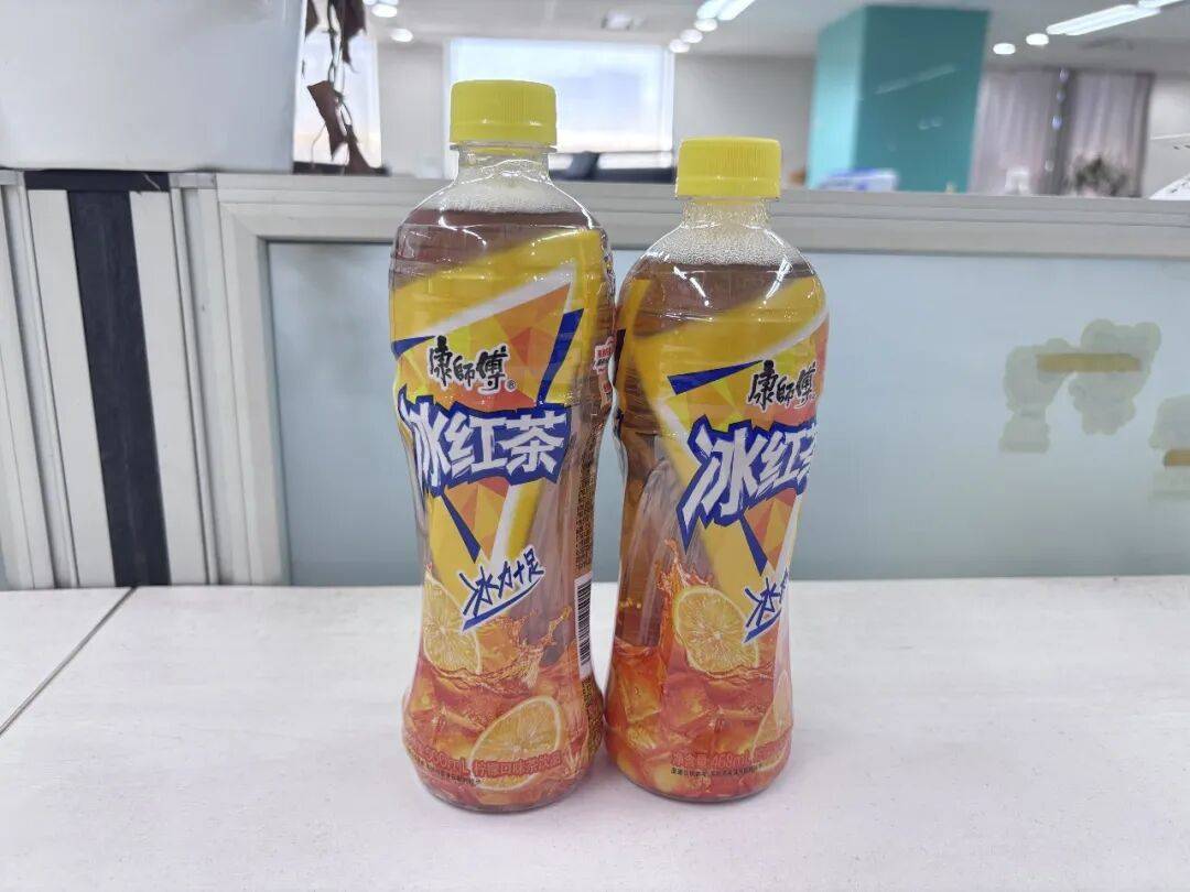 赵一鸣、零食很忙、好想来等量贩零食店的“便宜”是真便宜吗？
